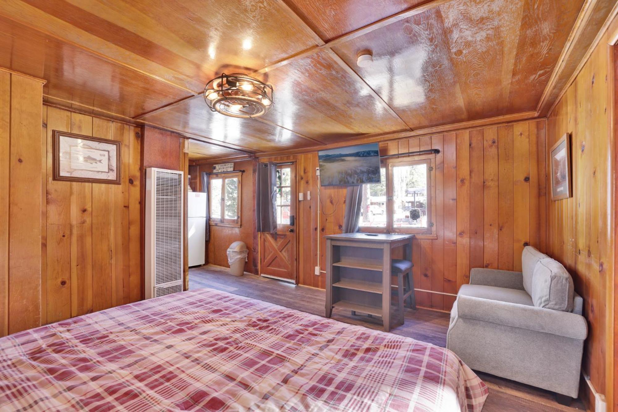 Big Pines Couple Lakeview Studio Cabin By Big Bear Vacations 大熊湖 外观 照片